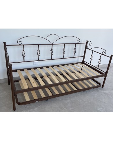 Divano Letto Nodo in Ferro Battuto con Rete Estraibile | AESSEGI Divano Letto Nodo in Ferro Battuto con Rete Estraibile | AESSEGI