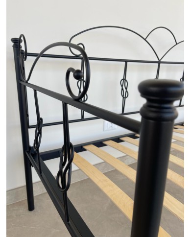 Divano Letto in Ferro Battuto Nodo | Artigianato Italiano AESSEGI Divano Letto in Ferro Battuto Nodo | Artigianato Italiano AESSEGI