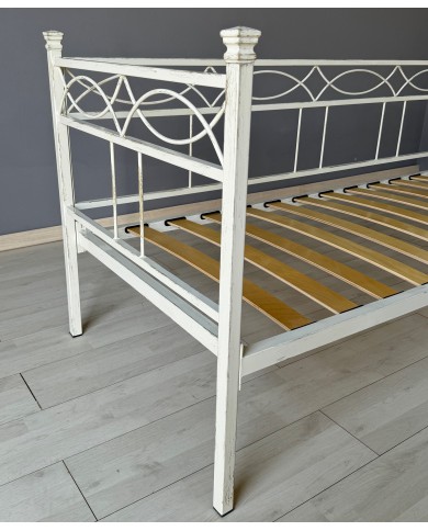 Divano Letto in Ferro Battuto Rosa Anna | Artigianato Italiano AESSEGI Divano Letto in Ferro Battuto Rosa Anna | Artigianato Italiano AESSEGI