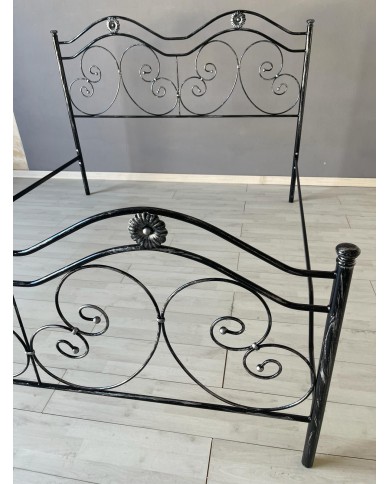 Letto Matrimoniale Ferro Battuto Laura | AESSEGI Letto Matrimoniale Ferro Battuto Laura | AESSEGI