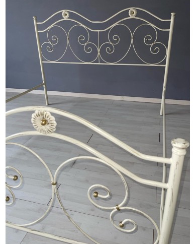 Letto Matrimoniale Ferro Battuto Laura | AESSEGI Letto Matrimoniale Ferro Battuto Laura | AESSEGI