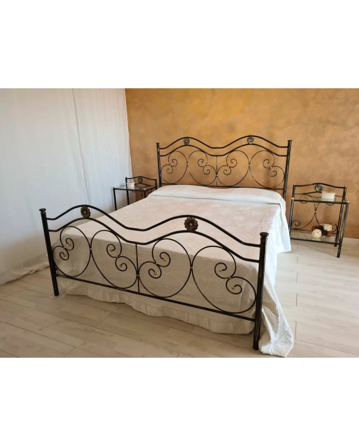 Letto Matrimoniale Ferro Battuto Laura | AESSEGI Letto Matrimoniale Ferro Battuto Laura | AESSEGI