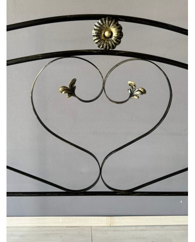 Letto Matrimoniale Ferro Battuto Cuore con Giroletto | AESSEGI Letto Matrimoniale Ferro Battuto Cuore con Giroletto | AESSEGI
