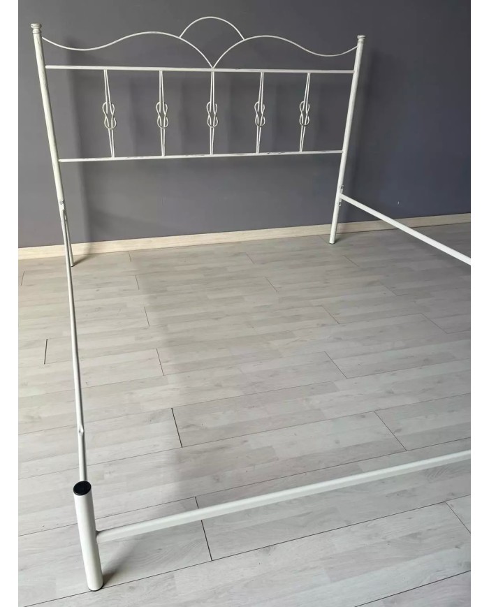 Letto Matrimoniale in Ferro Battuto Fiocco con Giroletto (senza pediera)