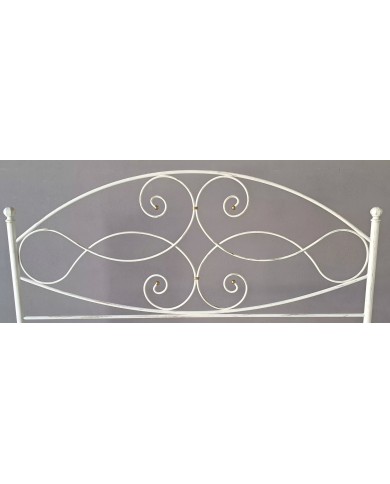 Letto Matrimoniale Ferro Battuto Gentjana con Giroletto | AESSEGI 	• Letto Matrimoniale Ferro Battuto Gentjana con Giroletto | AESSEGI 	•