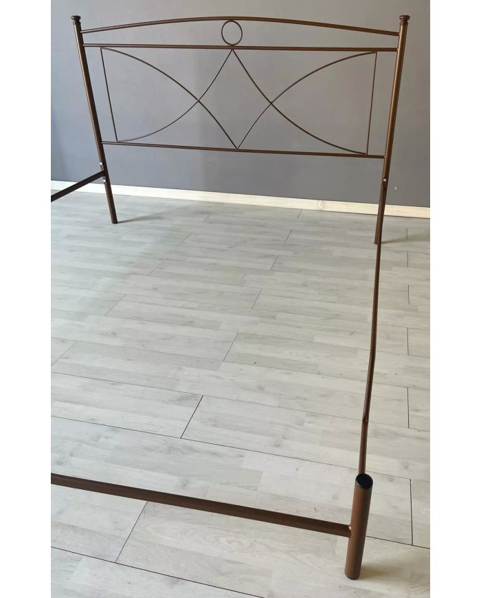 Letto Matrimoniale Ferro Battuto Tiffany con Giroletto | AESSEGI Letto Matrimoniale Ferro Battuto Tiffany con Giroletto | AESSEGI