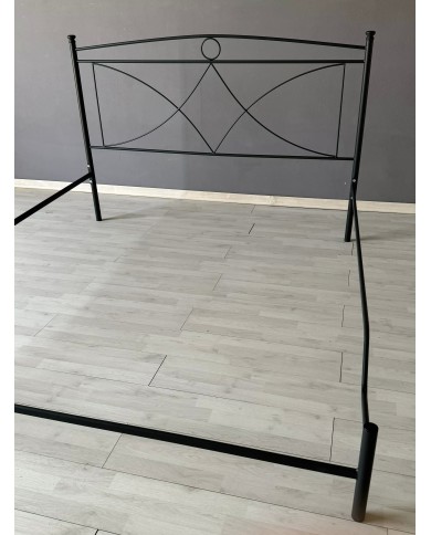 Letto Matrimoniale Ferro Battuto Tiffany con Giroletto | AESSEGI Letto Matrimoniale Ferro Battuto Tiffany con Giroletto | AESSEGI