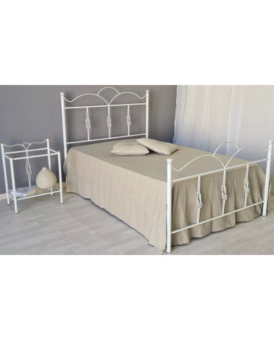 Letto una Piazza e Mezza in Ferro Battuto Fiocco | AESSEGI Letto una Piazza e Mezza in Ferro Battuto Fiocco | AESSEGI