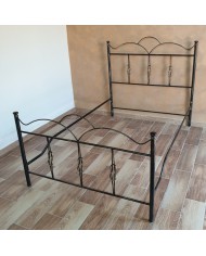 Letto una Piazza e Mezza in Ferro Battuto Fiocco | AESSEGI Letto una Piazza e Mezza in Ferro Battuto Fiocco | AESSEGI