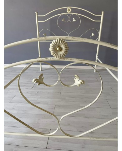 Letto una Piazza e Mezza in Ferro Battuto Cuore | AESSEGI Letto una Piazza e Mezza in Ferro Battuto Cuore | AESSEGI