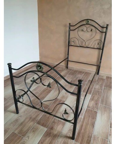 Letto Singolo in Ferro Battuto Cuore | AESSEGI Letto Singolo in Ferro Battuto Cuore | AESSEGI