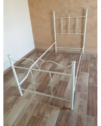 Letto Singolo in Ferro Battuto Fiocco | AESSEGI Letto Singolo in Ferro Battuto Fiocco | AESSEGI