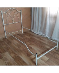 Testata letto singolo in ferro battuto Denise con giroletto