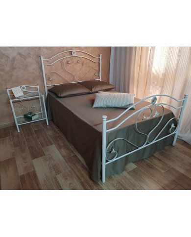 Letto alla Francese in Ferro Battuto Cuore | AESSEGI Letto alla Francese in Ferro Battuto Cuore | AESSEGI