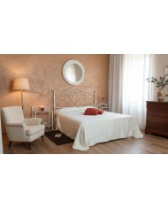 Letto Sogno Bianco/Oro (solo giroletto): in ferro battuto artigianale italiano. Altezza testata 125,5 cm. Per rete 160x190.