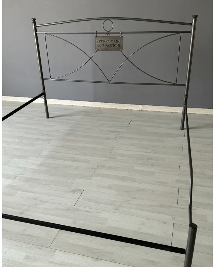 Letto Matrimoniale Ferro Battuto Tiffany con Giroletto | AESSEGI