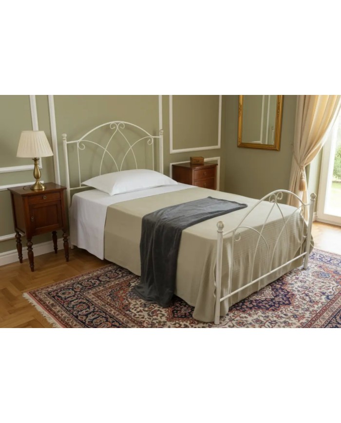 Letto una piazza e mezza in ferro battuto Denise artigianale, finitura Bianco RAL 9010 decorato oro, per rete 120x190.