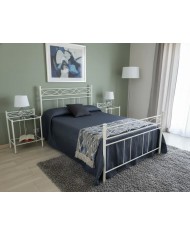 Letto alla francese Rosa Anna in ferro battuto artigianale, finitura Bianco opaco satinato, per rete 140x190.