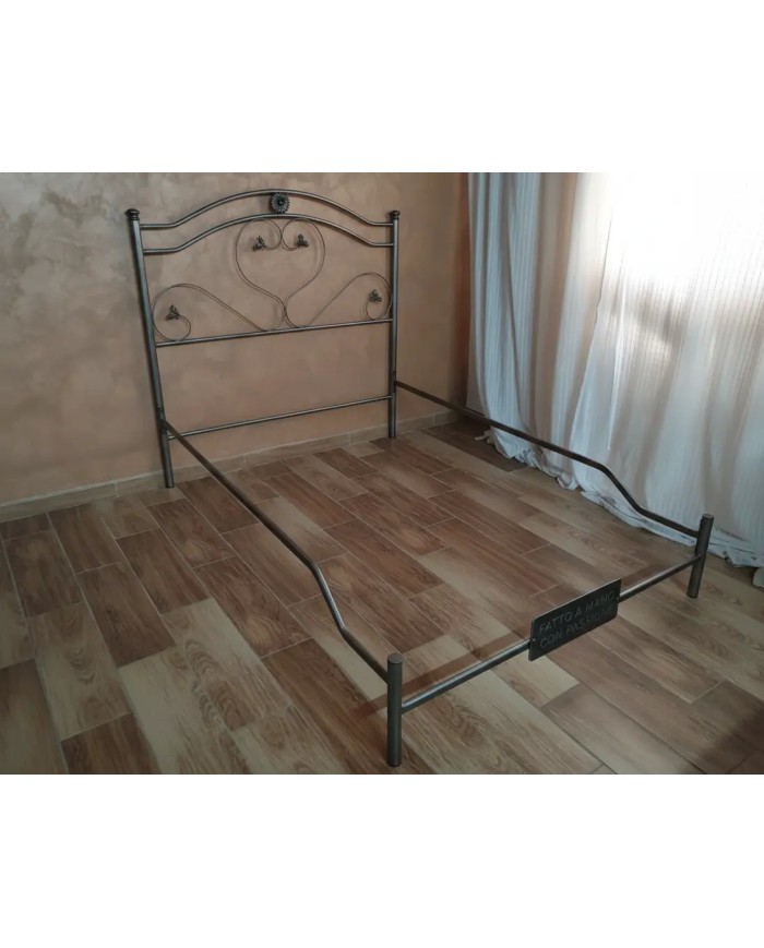 Testata Letto una Piazza e Mezza Cuore con Giroletto | AESSEGI