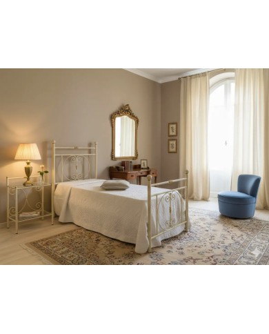 Letto singolo Mimosa in ferro battuto artigianale, finitura Avorio  oro, per rete 80x190 cm. Design elegante.