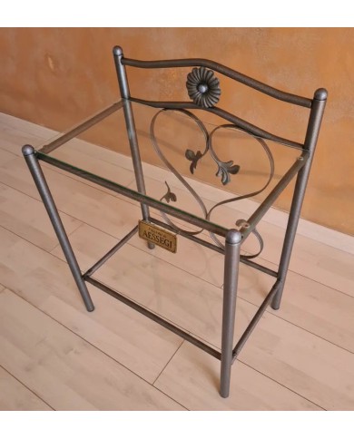 Comodino in Ferro Battuto Cuore | AESSEGI