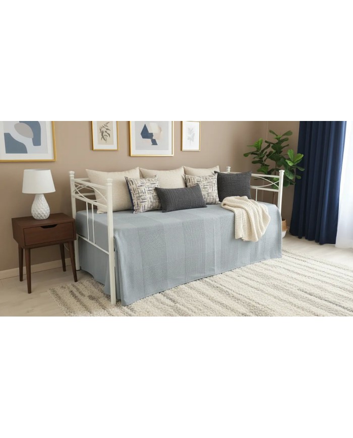 Rosa Anna con Rete Estraibile: l'eleganza del ferro battuto si unisce alla praticità di un letto doppio. Perfetto per gli ospiti