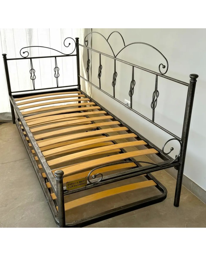 Dormeuse in Ferro Battuto Nodo con Rete Estraibile | AESSEGI