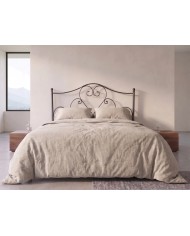 Letto alla francese Sogno nero opaco composto da riccioli e sfere tutte in ferro lavorato artigianalmente