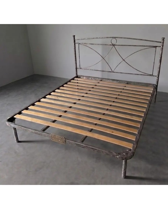 Letto Matrimoniale Tiffany in Ferro con Rete Integrata | Aessegi