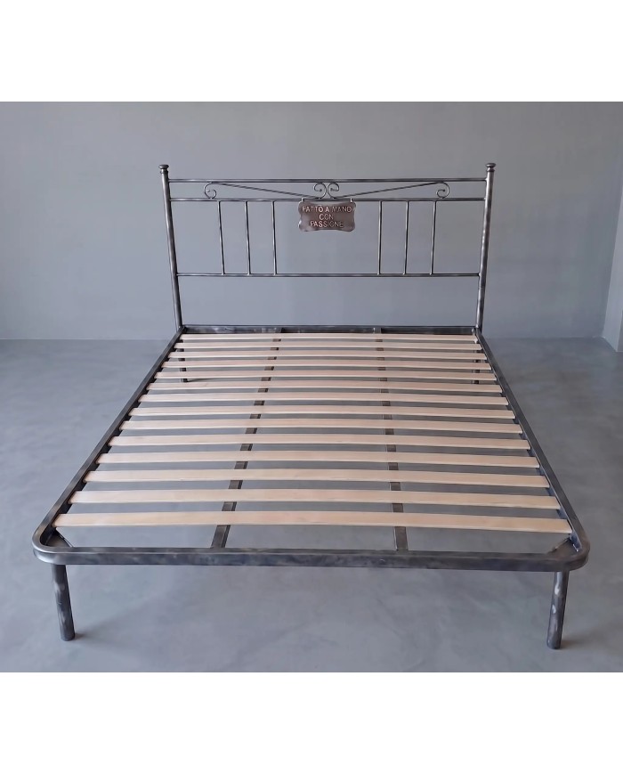 Letto Matrimoniale Silvana in Ferro con Rete Integrata | Aessegi | Aessegi